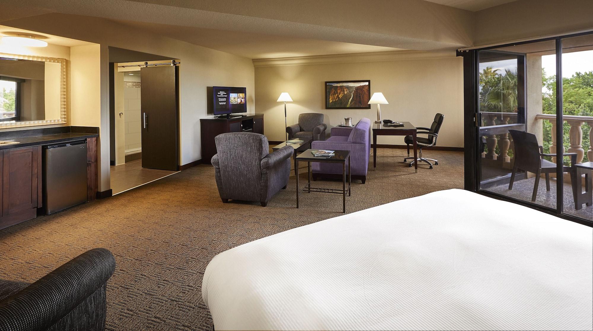 Doubletree By Hilton Phoenix Mesa Exterior foto