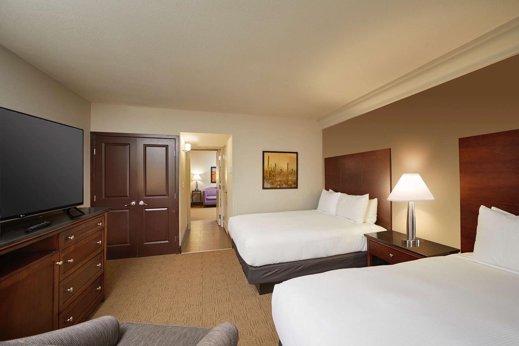 Doubletree By Hilton Phoenix Mesa Exterior foto