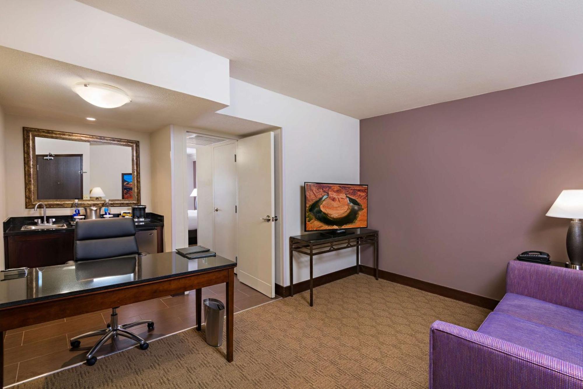 Doubletree By Hilton Phoenix Mesa Exterior foto